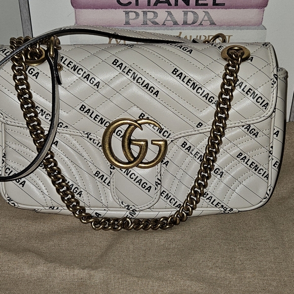 Gucci X BALENCIAGA Calfskin Matelasse Logo Print Small GG Marmont Shoulder Bag - Picture 13 of 17